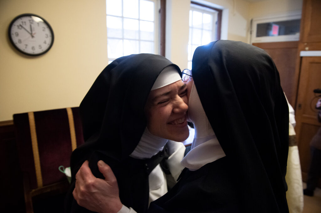 Dominican Nuns Sisters of Summit First Profession