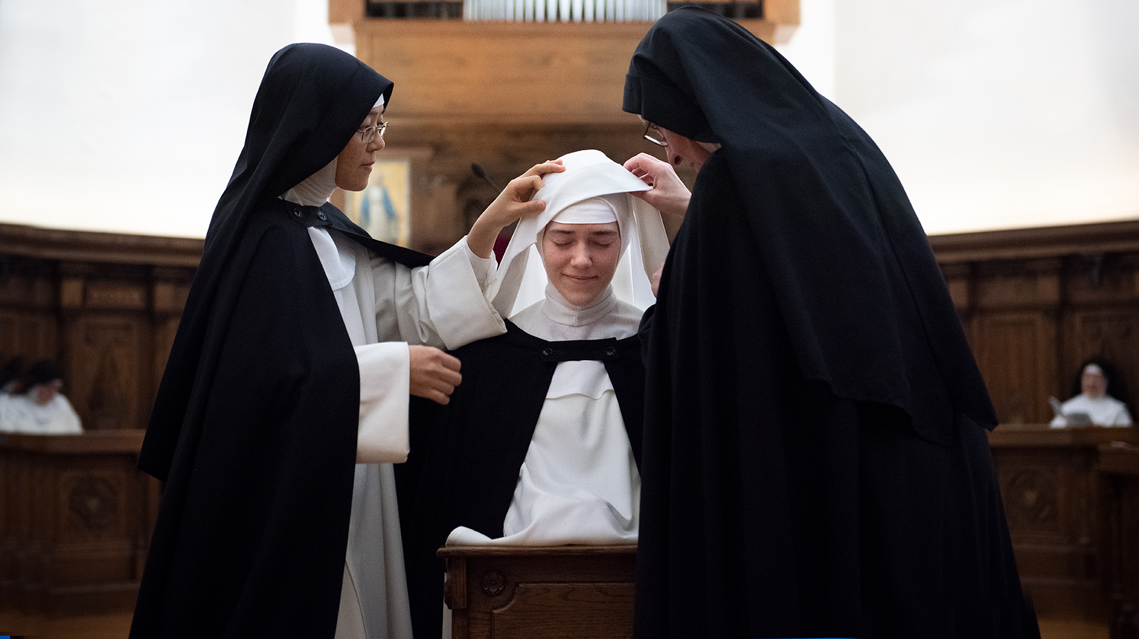 DOMINICAN NUNS FIRST PROFESSION